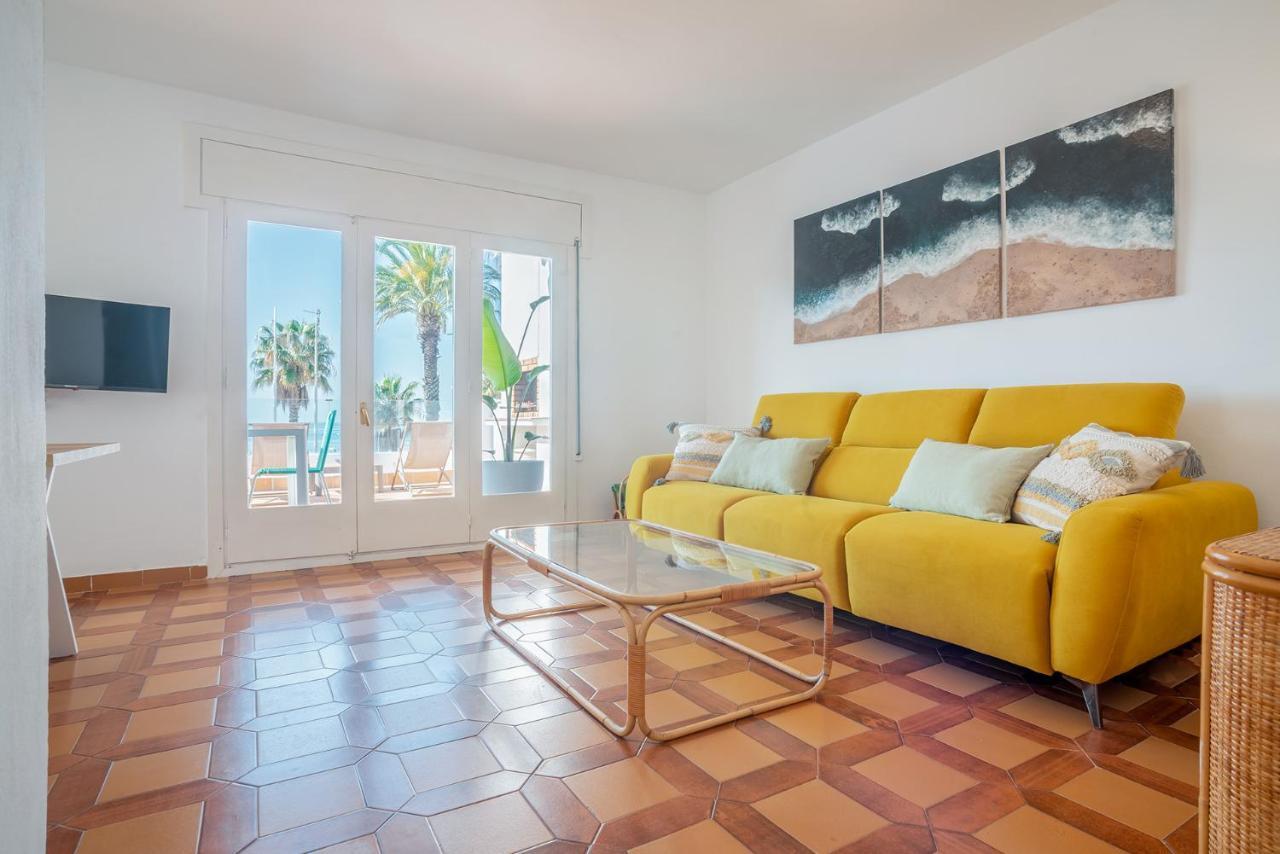 Beach House Cambrils Apartamento En Primera Linea De Playa Екстериор снимка