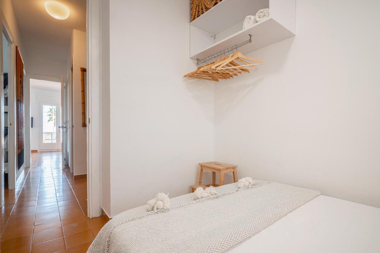 Beach House Cambrils Apartamento En Primera Linea De Playa Екстериор снимка